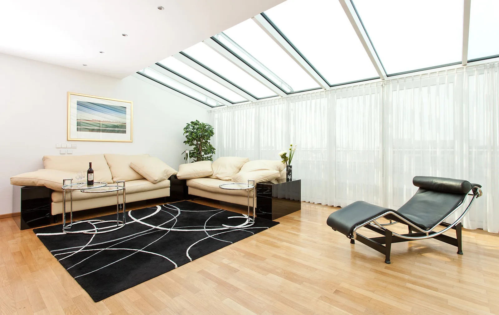 2-Bedroom Apartments